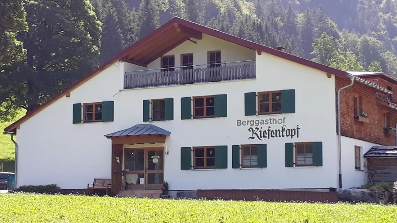 Berggasthof Riefenkopf 오버스트도르프 여관